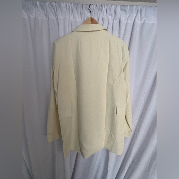For Love & Lemons NWT “Courtney” Yellow Boyfriend Blazer Sz M - Picture 3 of 6